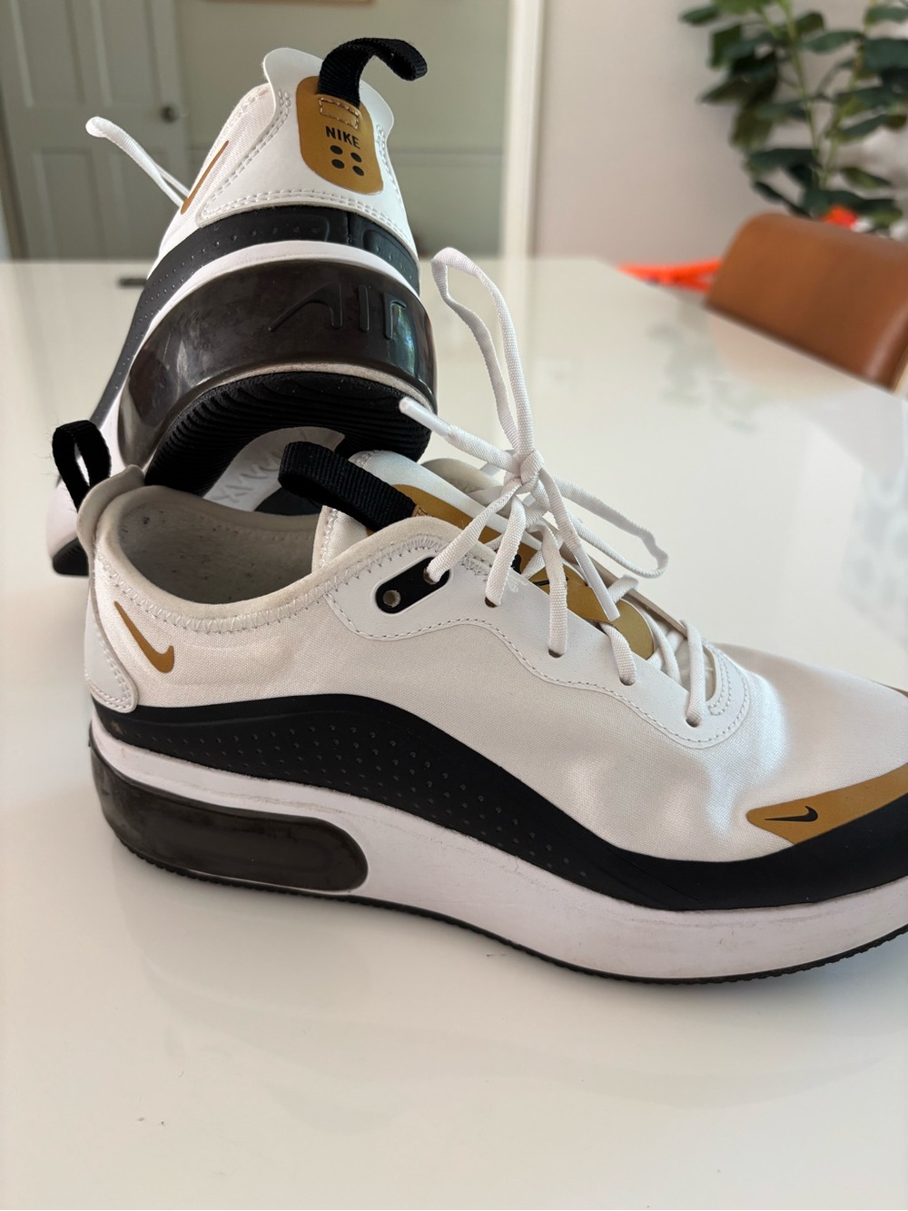 Nike Air Max Dia White Black Metallic Gold Women’s Sneakers AQ4312-107